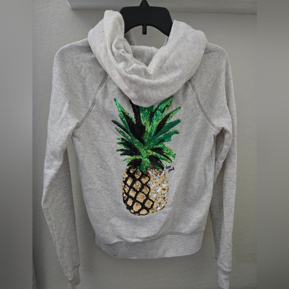 VS Pink Hawaii Pineapple Destination Hoodie.  (LIMITED EDITION) - Picture 4 of 6
